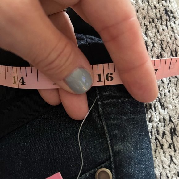 Times two maternity jeans • NWT • Women’s Medium - Picture 6 of 7